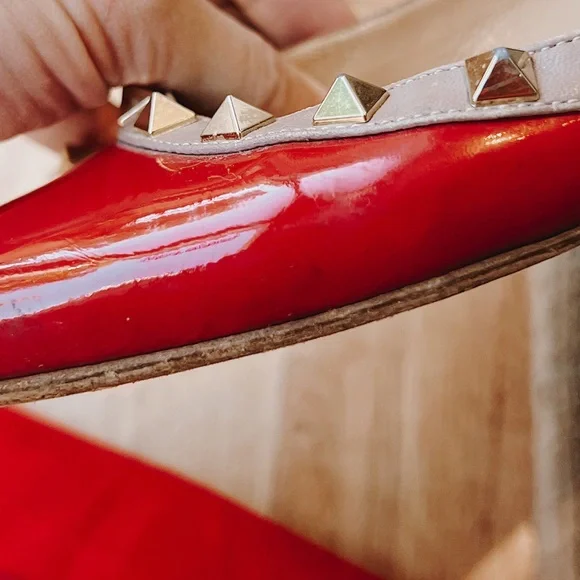 Valentino Garavani Rockstud red patent leather with studs pointed flats … - Picture 4 of 10